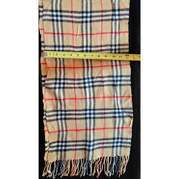 BURBERRYs of London 100% Lambswool BEIGE Scarf Shawl Nova Check Vintage (Longer) - Picture 5 of 9